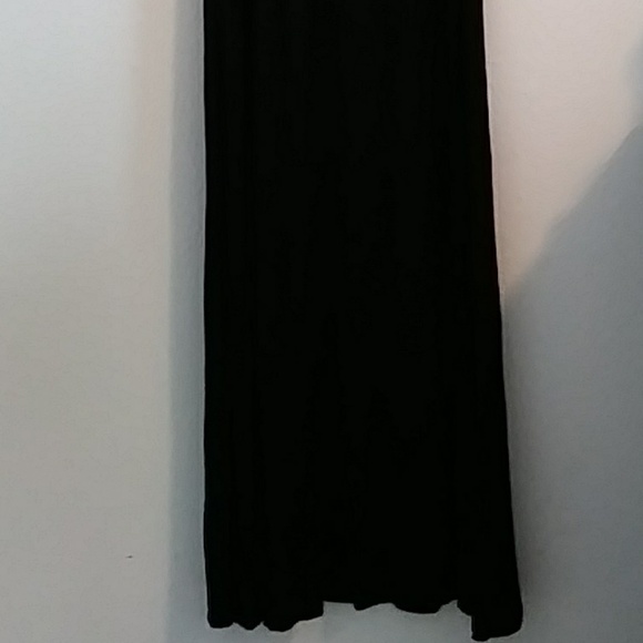 Chelsea & Theodore maxi dress - Picture 3 of 4